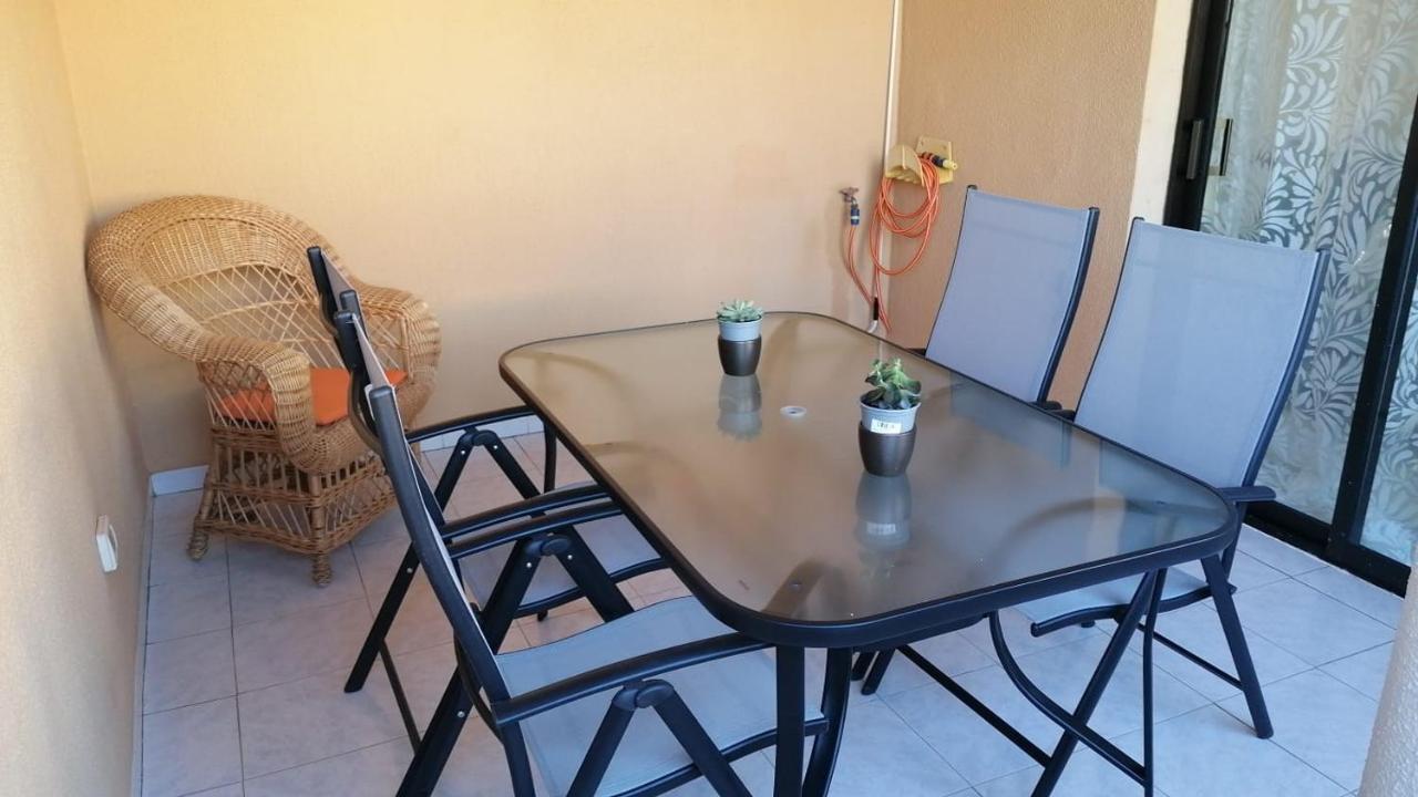 Playaelporis Apartment Poris de Abona Exterior foto